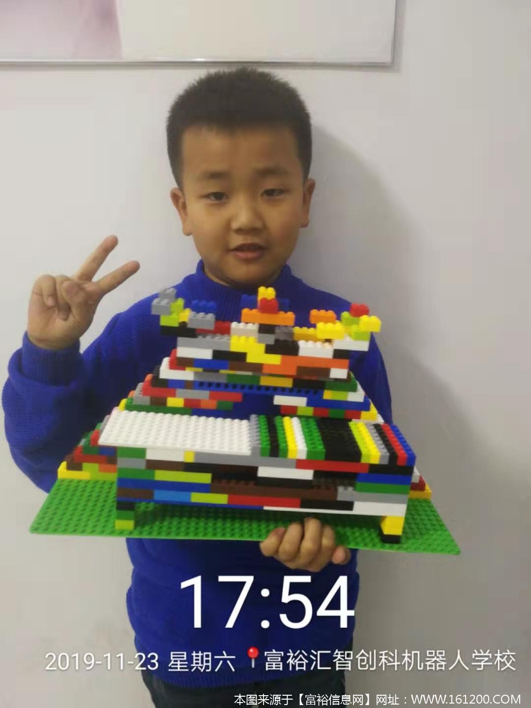 dcd69f1e6d1fc0a273dcac62150ac2f.jpg