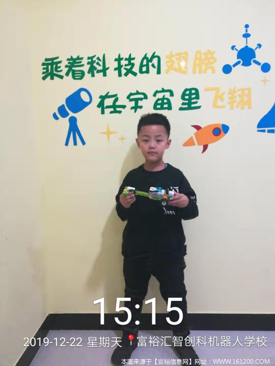ff3642847d4e409255cbacc2f94ff6a.jpg